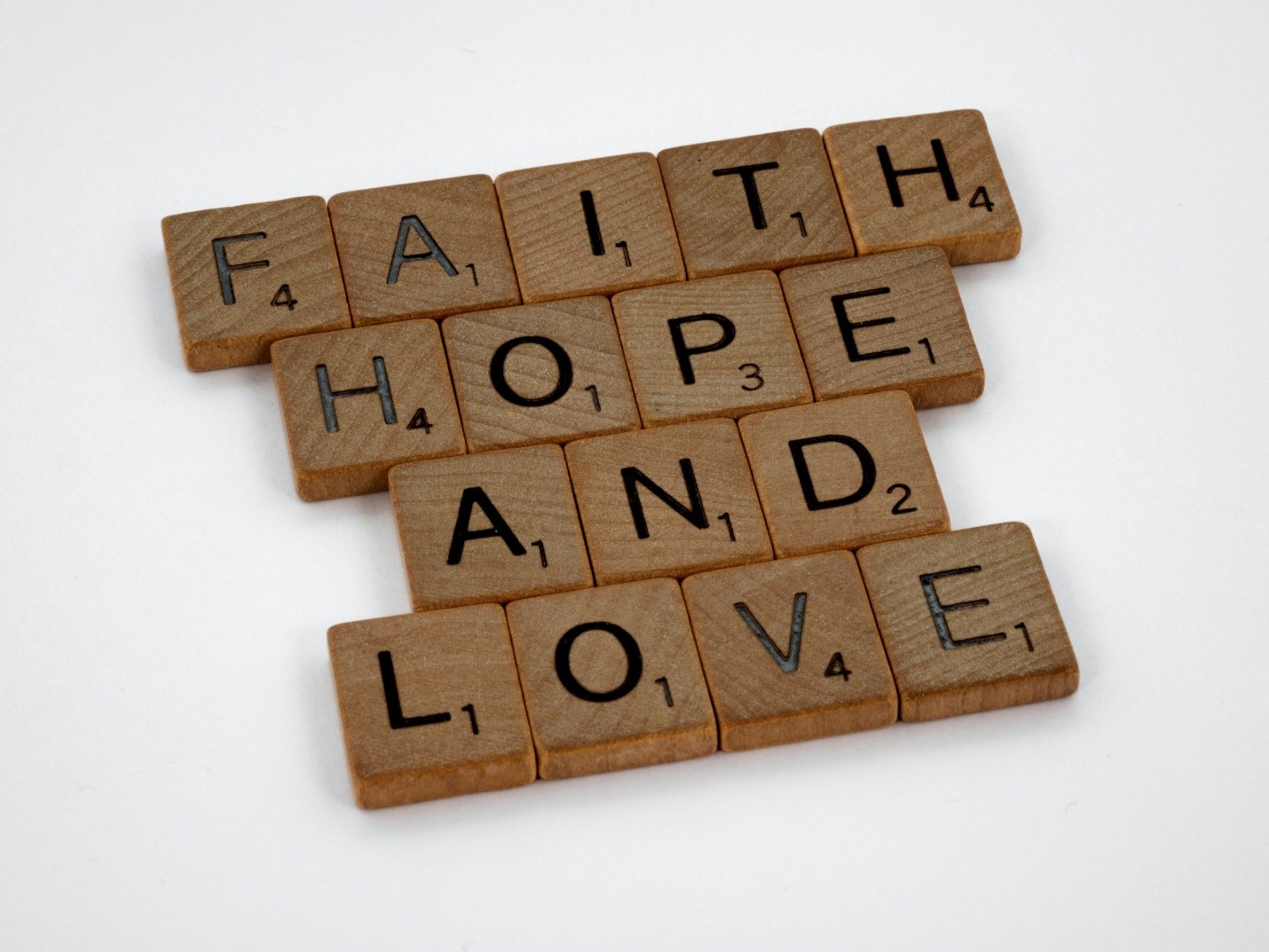 Blocks that read faith, hope and love